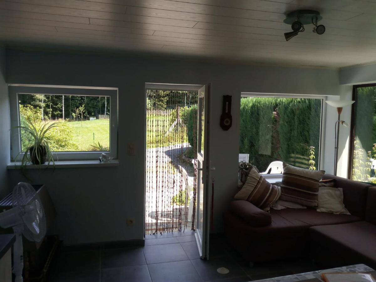 Chalet De La Vallee Des Pres Oignies Exterior photo